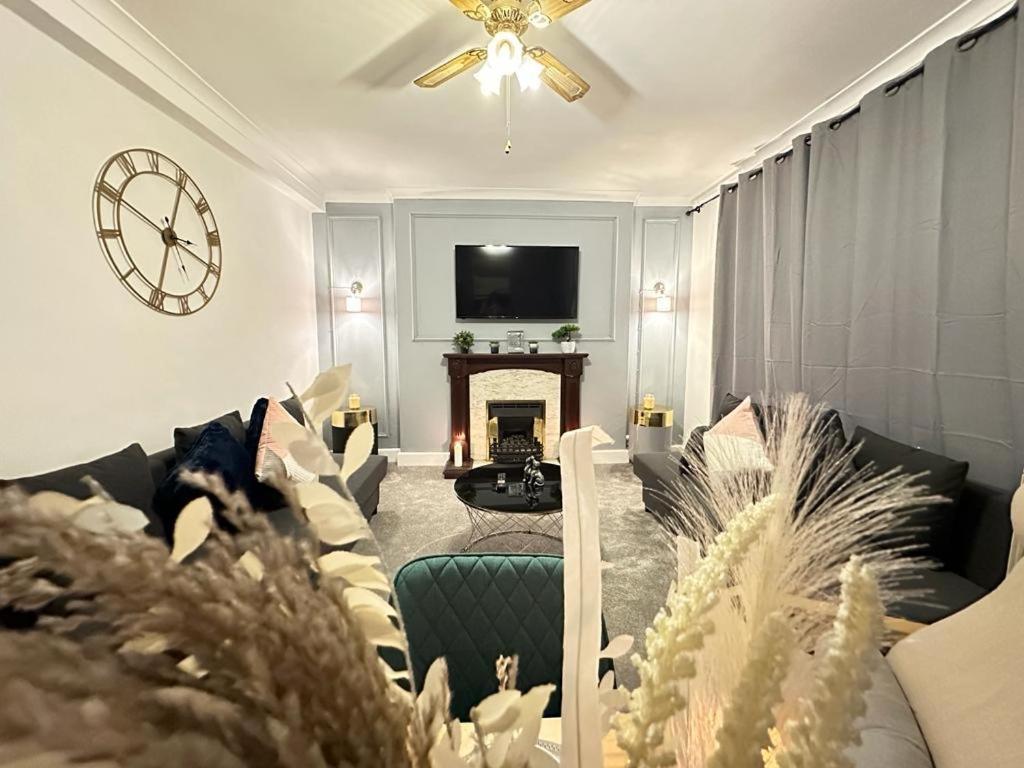 Beautiful Family Apartment Londres Extérieur photo